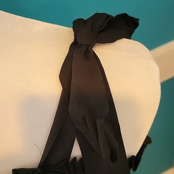 Black Pom Pom Dress with Bow Tie Shoulders 1X - Picture 3 of 4